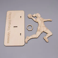 Geldgeschenk Handball - aus Holz personalisiert