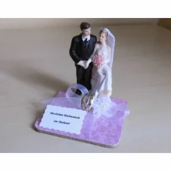 Geldgeschenk Hochzeit rosa – Kreative Geschenkidee auf Korkuntersetzer mit Brautpaar & Blumenranken