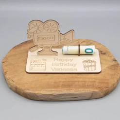 Geldgeschenk Kino - aus Holz personalisiert