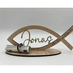 Geldgeschenk Konfirmation aus Holz – Fisch mit Wunschname & Gravur zur Konfirmation, Kommunion, Taufe & Jugendweihe