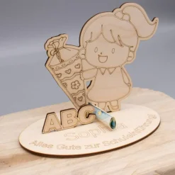 Geldgeschenk Mädchen mit Zuckertüte - aus Holz personalisiert