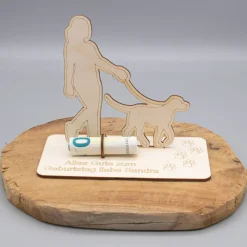 Geldgeschenk mit Hund - aus Holz personalisiert