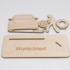 Geldgeschenk mit KFZ-Mechaniker - aus Holz personalisiert