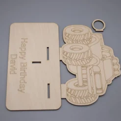 Geldgeschenk Monstertruck - aus Holz personalisiert