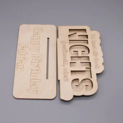 Geldgeschenk Nichts - aus Holz personalisiert