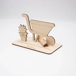 Geldgeschenk Schubkarre - aus Holz personalisiert