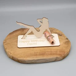 Geldgeschenk sexy Frau - aus Holz personalisiert