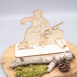 Geldgeschenk Skateboardfahrer - aus Holz personalisiert