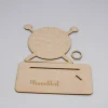 Geldgeschenk Stricken - aus Holz personalisiert