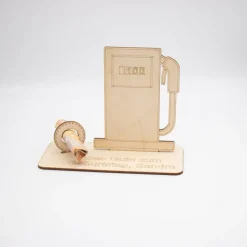 Geldgeschenk Tanken - Tankgutschein - aus Holz personalisiert