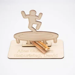Geldgeschenk Trampolin - aus Holz personalisiert