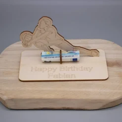 Geldgeschenk Volleyball - aus Holz personalisiert