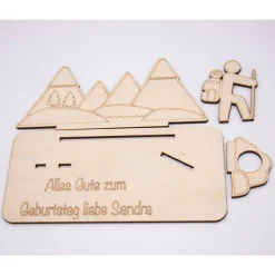 Geldgeschenk Wandern - aus Holz personalisiert