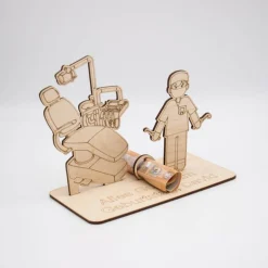 Geldgeschenk Zahnarzt - aus Holz personalisiert