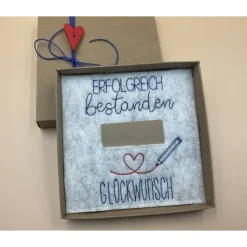 Geldgeschenk, zur bestandenen Prüfung   Schriftfarbe Blau
