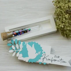 Geldgeschenk zur Konfirmation, Geschenkbox im Reagenzglas, stilvolle Verpackungsidee