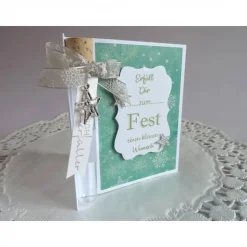 Geldgeschenkverpackung zu Weihnachten im Reagenzröhrchen