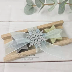Geschenk Schafmilchseifen in Holzverpackung mit Seifensterne -grau-blau-grün-