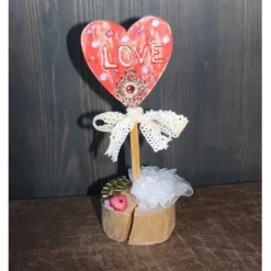 Geschenk Valentinstag HEIRATE MICH abstrakt gestalteter Herzaufsteller aus Holz m. Acrylfarbe im Shabby-Stil gestaltet