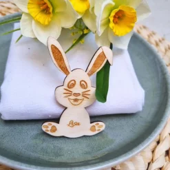 Geschenk zu Ostern | Tischkarte aus Holz | Osterfest | personalisierter Anhänger Ostern | Mitbringsel Ostern | Deko aus