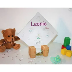 Geschenk zur Geburt, personalisiertes Geburtsgeschenk, Babygeschenk, Taufe, Spiegel mit Holz-Standfuß