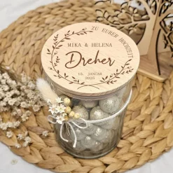 Geschenk zur Hochzeit personalisiert Namen Brautpaar Glas graviert Vorratsglas Gravur Naschglas kleine Aufmerksamkeit