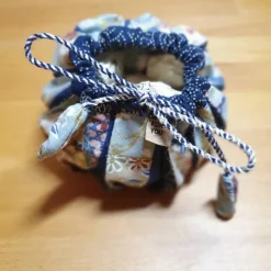 Geschenkbeutel aus Designerstoffen, in japanischem Stil, Omiyage Gift Bag, wieder verwendbar, mit Kumihimo Kordel