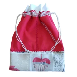 Geschenkbeutel aus Vintage-Stoff – Unikat, handgemacht, Patchwork, nachhaltig