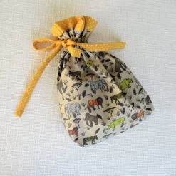 Geschenkbeutel für Kinder mit Zootieren nachhaltig und vielseitig verwendbar Doppelpack
