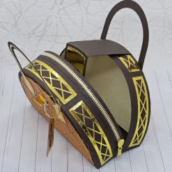 Geschenkbox Handtasche Unikat – edle Verpackung aus Fotokarton, gold verziert