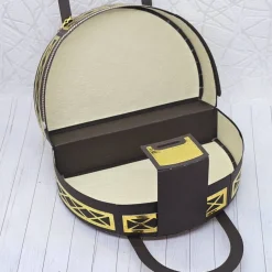 Geschenkbox Handtasche Unikat – edle Verpackung aus Fotokarton, gold verziert