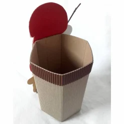 Geschenkbox Weihnachtsmann mit Stock und Sack, Nikolaustag, Weihnachtsgeschenk, Mitbringsel, Handarbeit aus Wellpappe