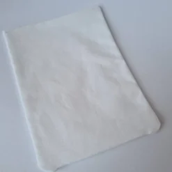 Geschenkesäckchen mit passendem Label für Ostern - LIEBLINGSHASE - in gelb von he-ART by helen hesse