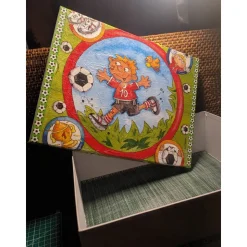 Geschenkkarton " Kleiner Fußballer ganz groß ", Serviettenmotiv auf Karton