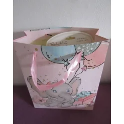 Geschenkset - Babydecke mit Spielzeug und Karte