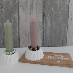 Geschenkset Happy Birthday – Holzdeko mit Kerze & Kerzenhalter in Guglhupfform