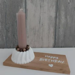Geschenkset Happy Birthday – Holzdeko mit Kerze & Kerzenhalter in Guglhupfform