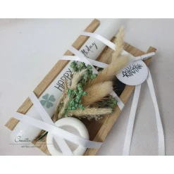 Geschenkset -Happy Birthday- mit Kerze, Kerzenständer und Trockenblumen dekoriert