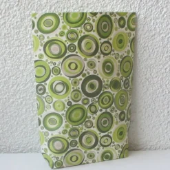 Geschenktüte mit Kreisen und Ellipsen in Grüntönen, 2 Stück Bodenbeutel-Papiertüten