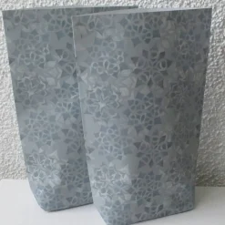 Geschenktüte Scherenschnitt-Sterne, 5 Papiertüten Weihnachten, Bodenbeutel mit Design von Müllerin Art