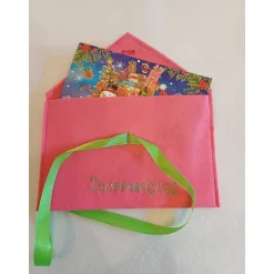 Geschenkumschlag mit Stickerei 