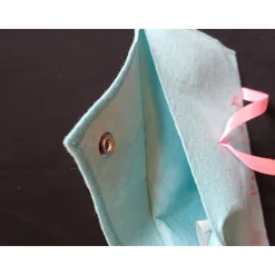 Geschenkumschlag mit Stickerei "Für Dich" Filzumschlag