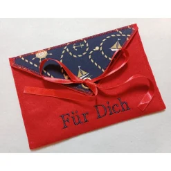 Geschenkumschlag mit Stickerei "Für Dich" Filzumschlag