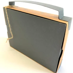 Geschenkverpackung in Kofferoptik aus Karton für ein Geldgeschenk zum Urlaub oder Reisegutschein (18x13,5x3,3 cm)