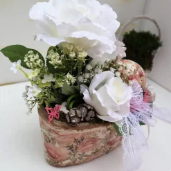 Gesteck Rosen Tischgesteck romantisch