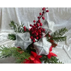 Gestrickte Sterne in Grau - Als Tischdeko zur Weihnachtszeit