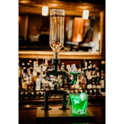 Getränkespender Kellner inkl. Edelstahltablett & Flasche – Handgefertigt in Deutschland, Minibar & Geschenkidee