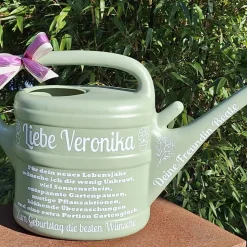 Gießkanne mit Spruch , personalisiertes Geburtstagsgeschenk 10 L , Pistazie, Gartengeschenk