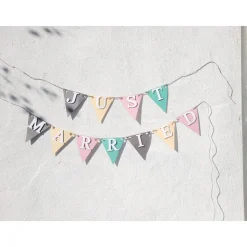 Girlande Just Married in zarten Pastellfarben Mint Vanille Rosa Hellgrau Hochzeit Deko Mr&Mrs