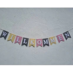 Girlande Willkommen in zarten Pastellfarben auf Wunsch personalisiert